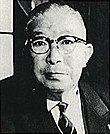 https://upload.wikimedia.org/wikipedia/commons/thumb/e/e1/52_HatoyamaI.jpg/110px-52_HatoyamaI.jpg